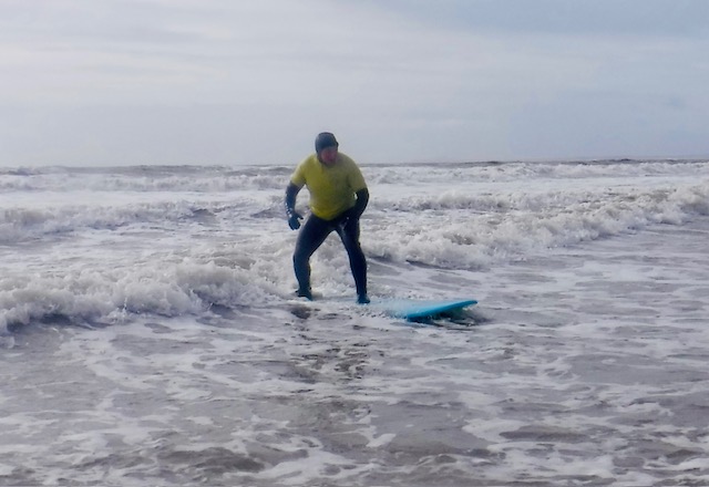 Adult beginner surf course 2